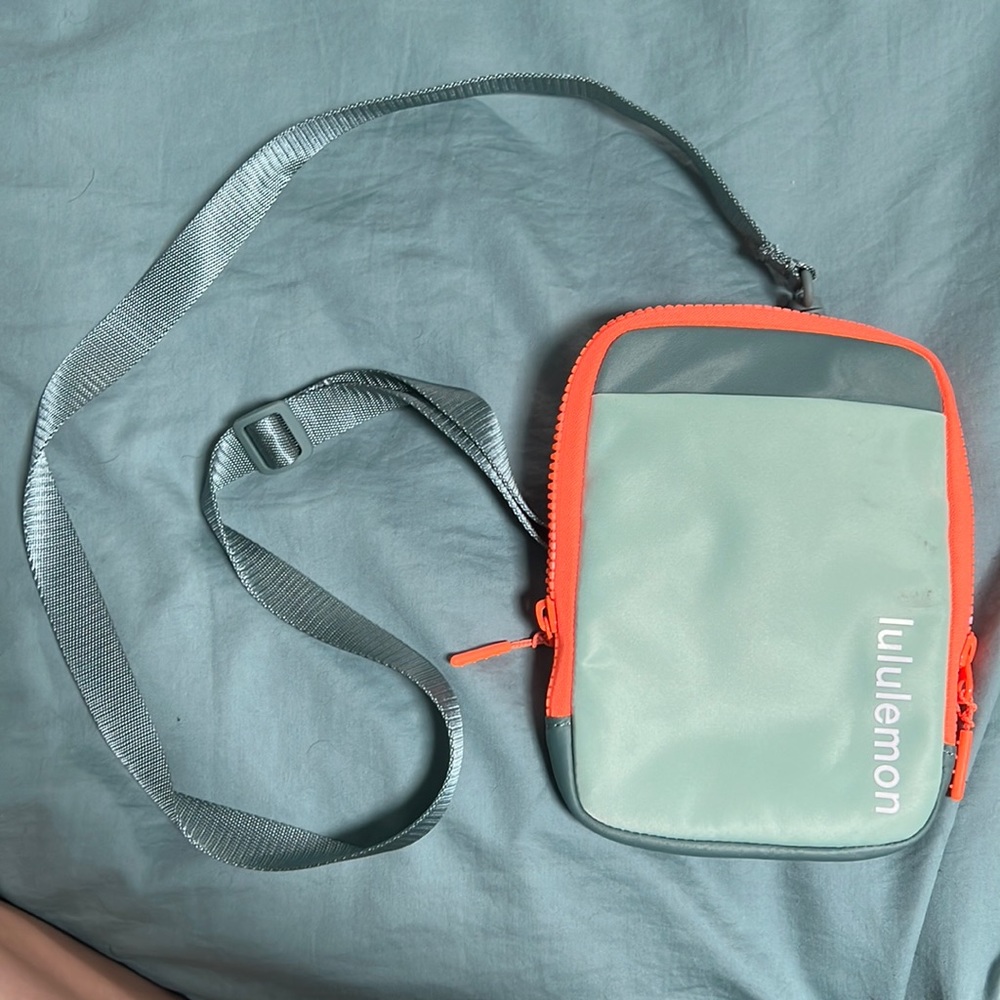 Lululemon cross body bag